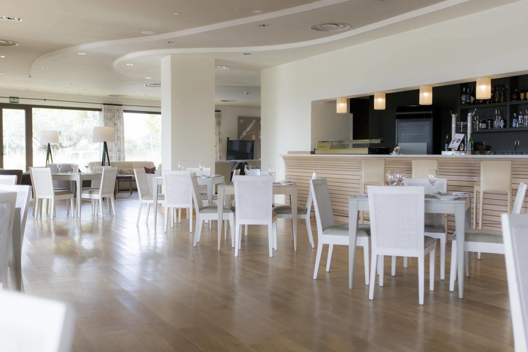 Hotel Vincci Valdecanas Golf El Gordo